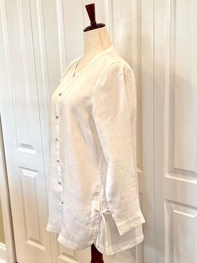 Woman's 100% Linen by J.Jill White Tunic, Button Up, Long Sleeve, Size Large